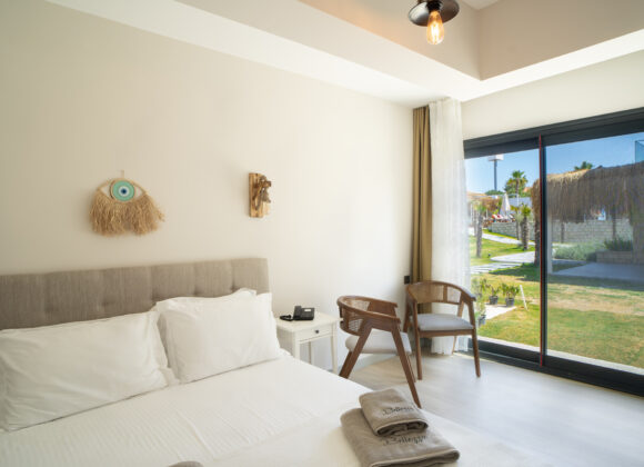 1+1 KING SUIT AND PRIVATE POOL