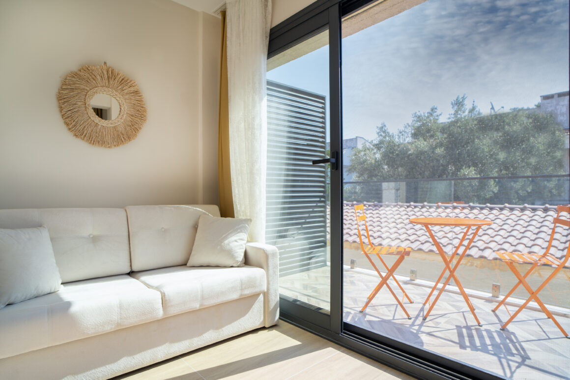 DESIGN KING SUIT WITH BALCONY