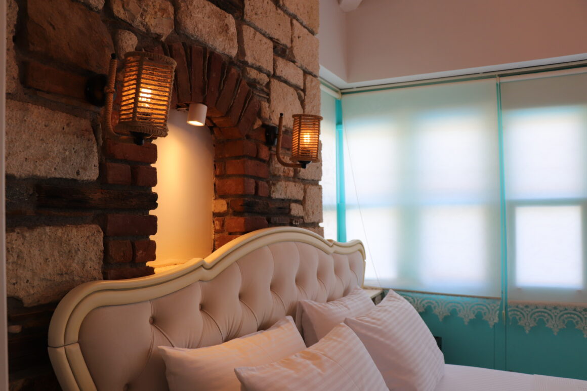 PREMIUM ROOM CUMBALI FRENCH BALCONY